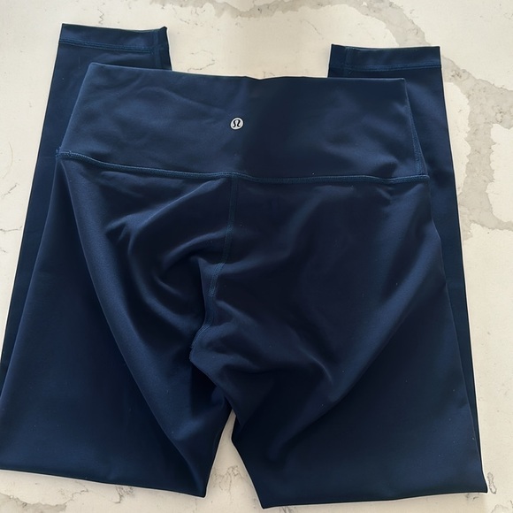 Lululemon Wunder Under High Wasted Leggings - Picture 2 of 3
